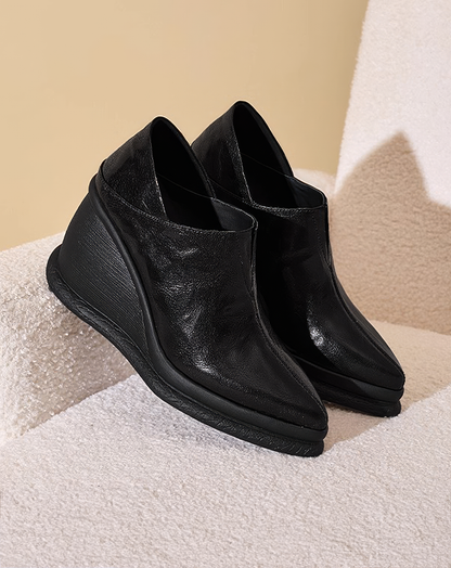 ♀本革／Pointed Toe Wedge Shoes