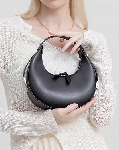 ♀本革／Crescent Leather Bag