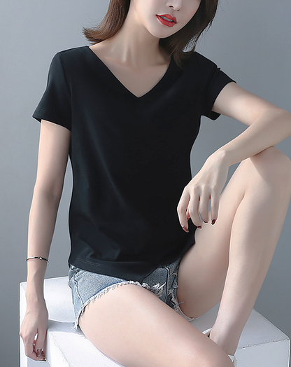 ♀V-Neck Slit T-Shirt