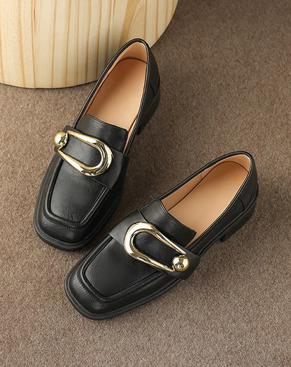 ♀本革／Gold Buckle Leather Loafers
