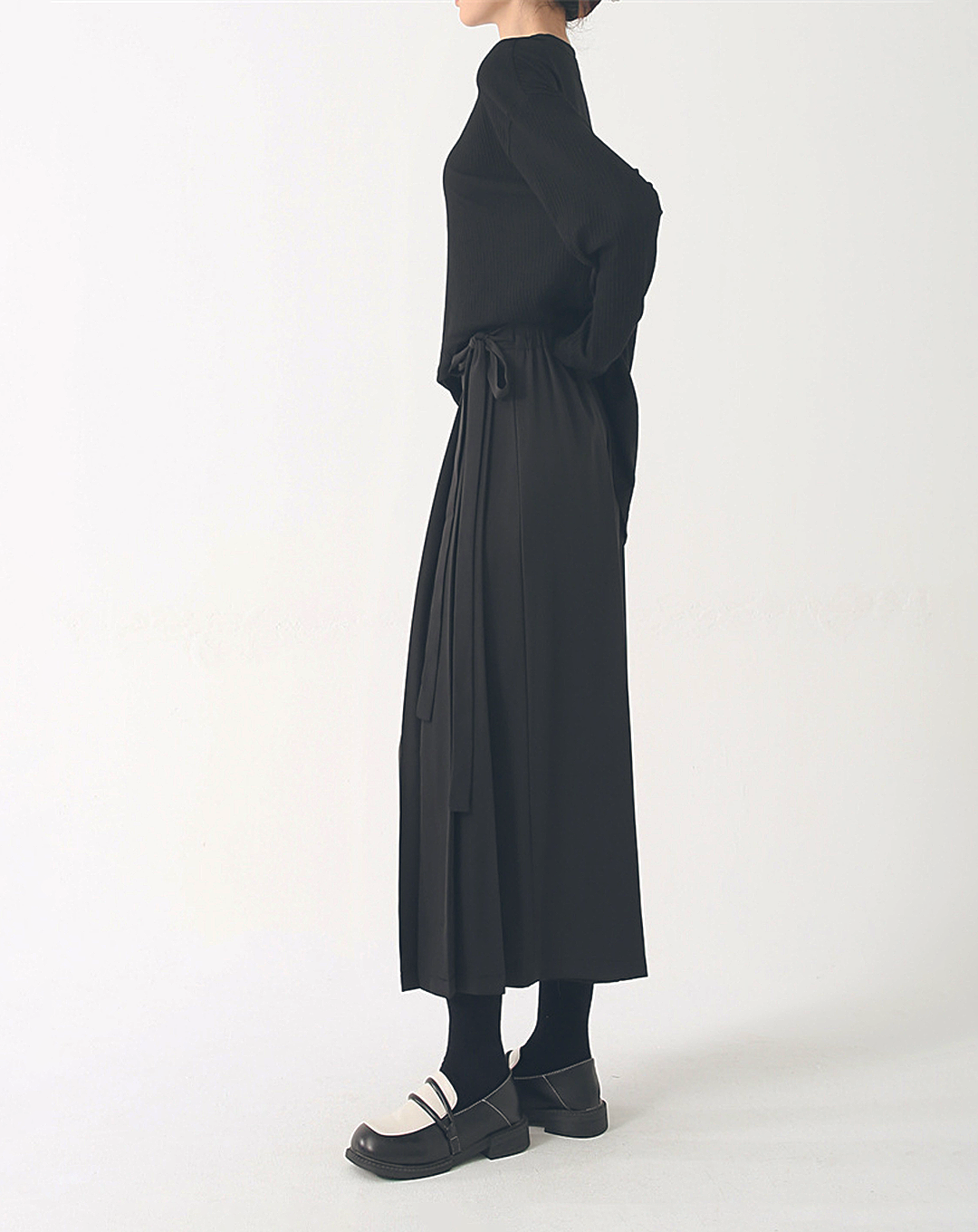 ♀Side Pleat Wide Pants