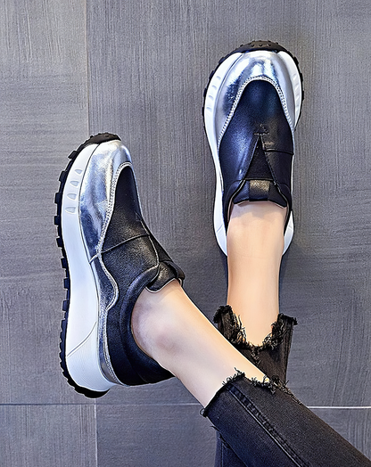 ♀Metallic Trim Wedge Slipons