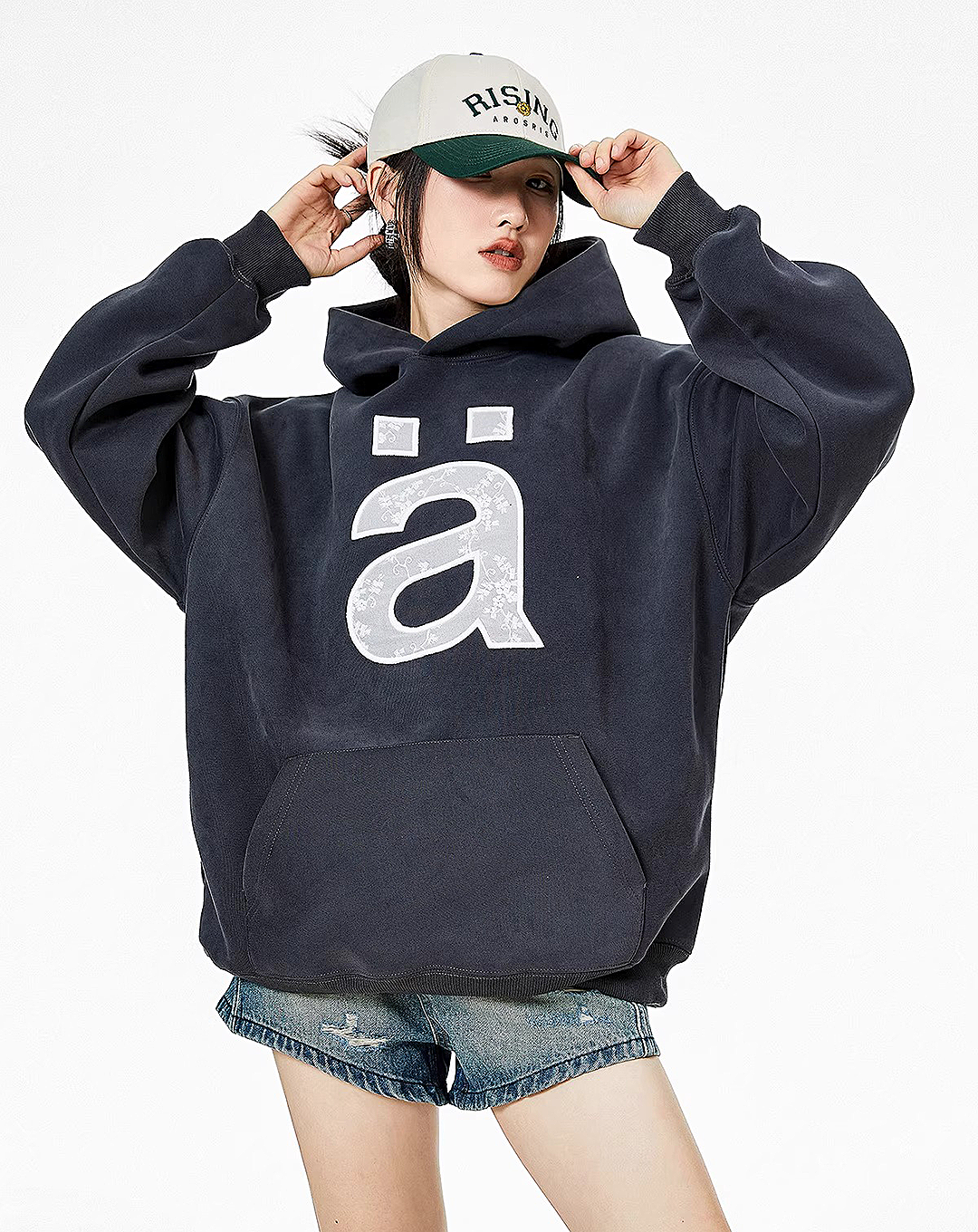 ♀One Letter Logo Hoodie