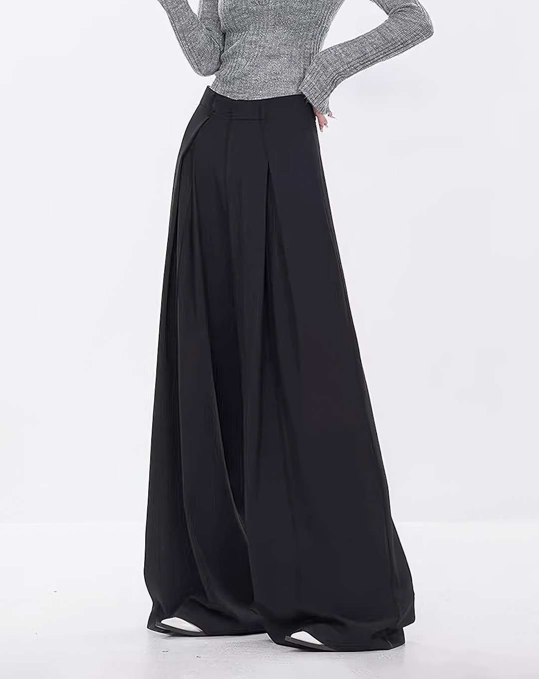 ♀Noir Deep Tuck Bottoms