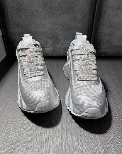 ♂♀Dynamic Stripe Sneakers