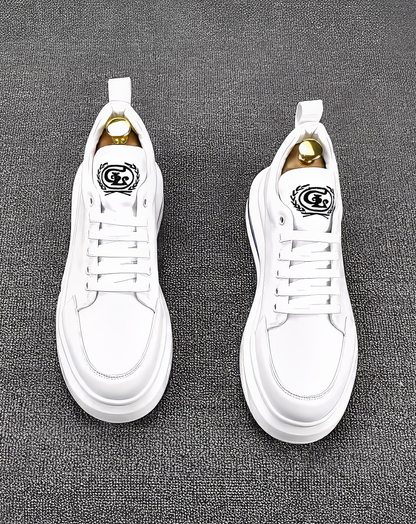 ♂♀本革／Vision White Aero Sneakers