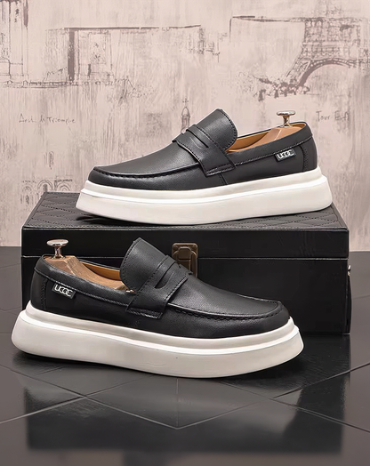 ♂♀Sleek Mono Chrome Loafer