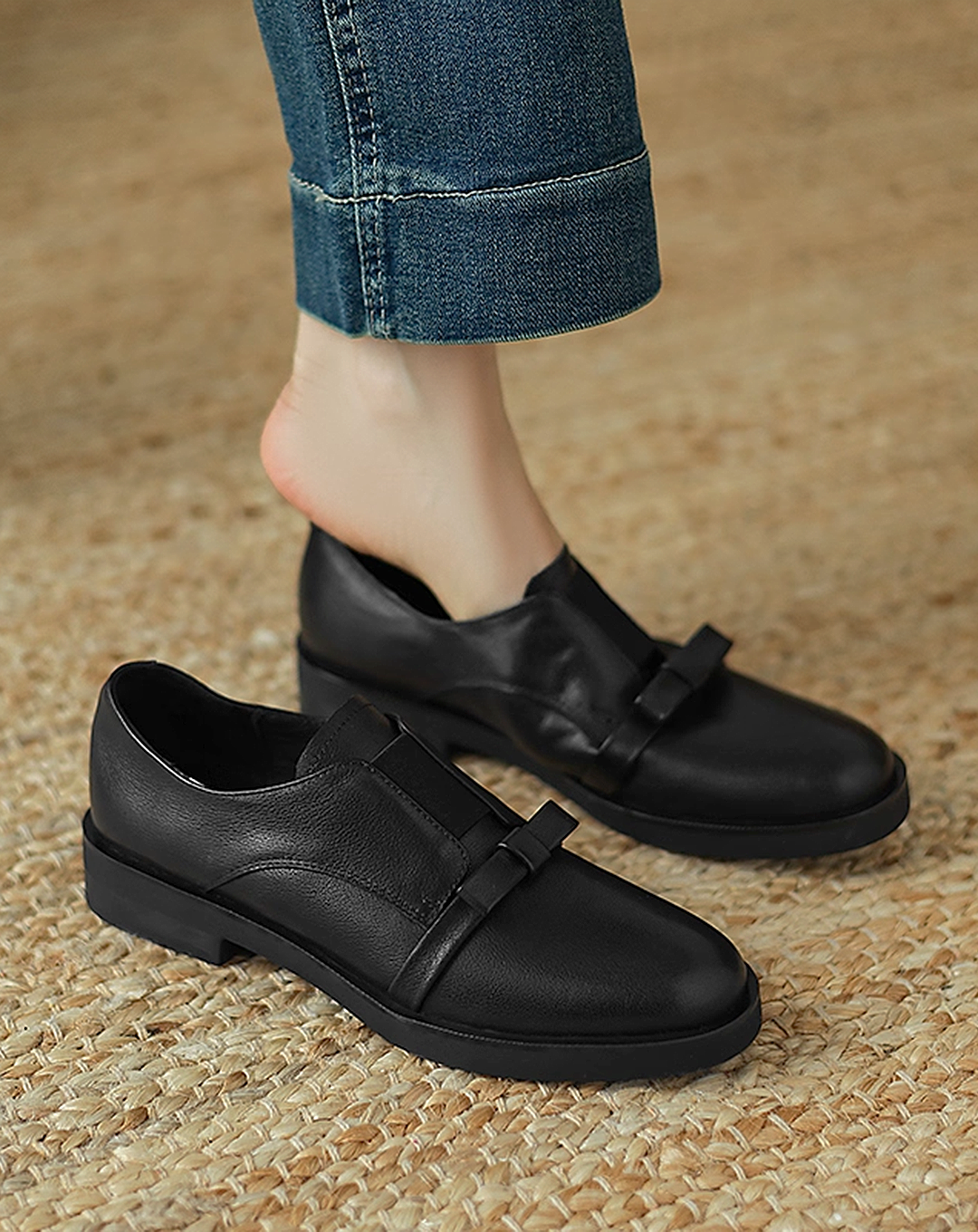 ♀Ribbon Accent Loafers