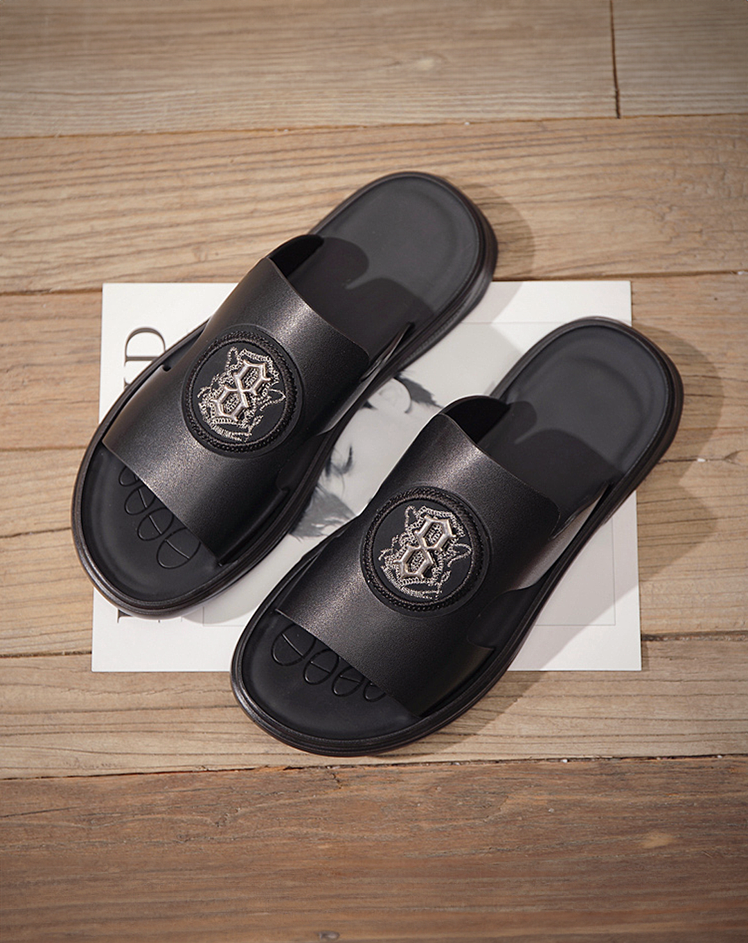 ♂Point Logo Sandals