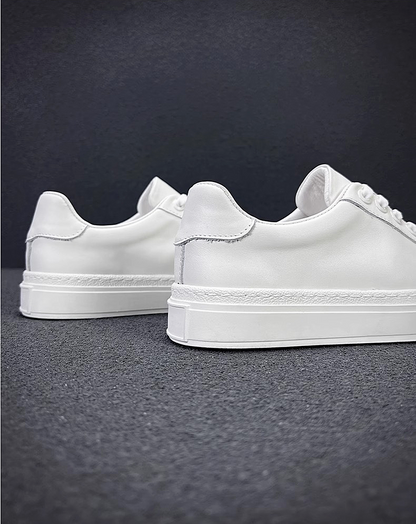 ♂♀本革／Pure Luxe Sneakers