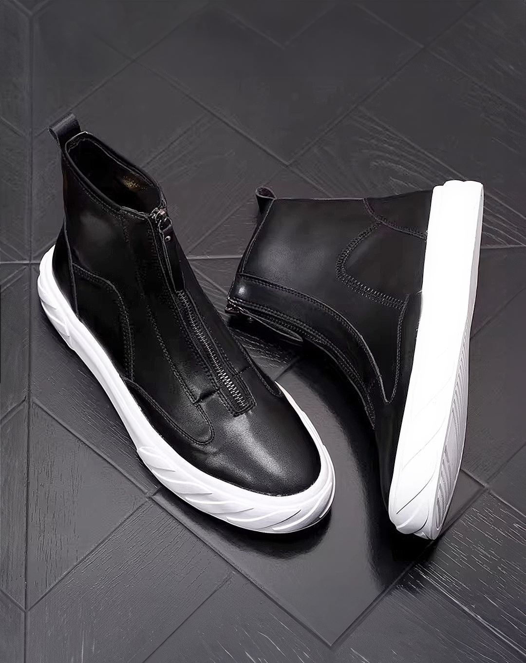 ♂♀Futuristic Front Zip Sneakers