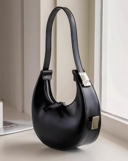 ♀本革／Crescent Leather Bag