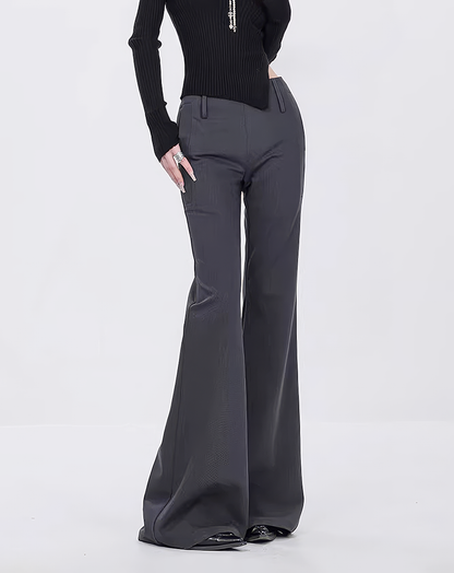 ♀Sculptural Flare Leg Pants