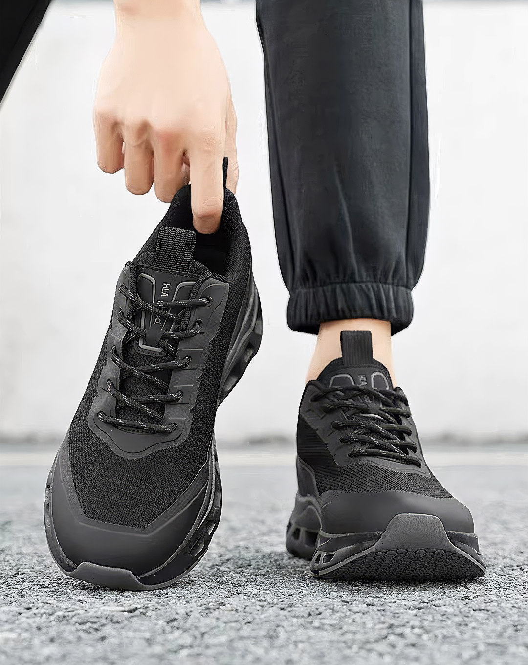 ♂♀Aero Hollow Sole Sneakers