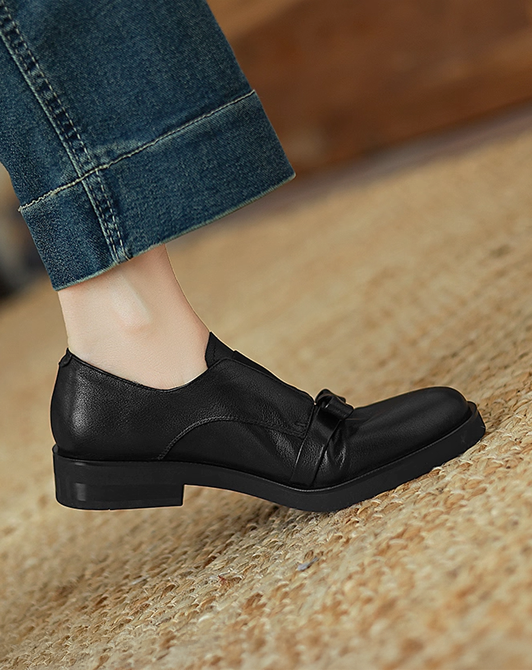 ♀Ribbon Accent Loafers