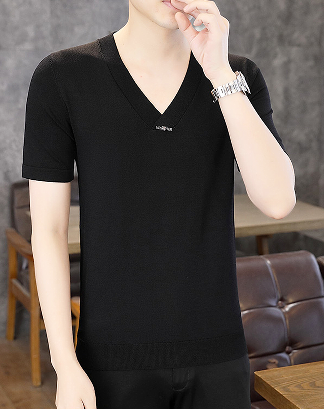 ♂Point Logo V-Neck Short Sleeve Shirt