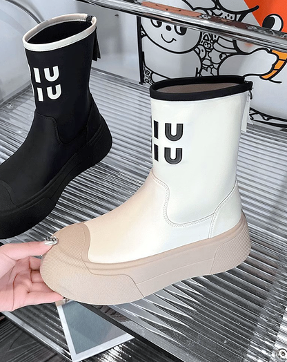 ♀Alphabet Logo Boots