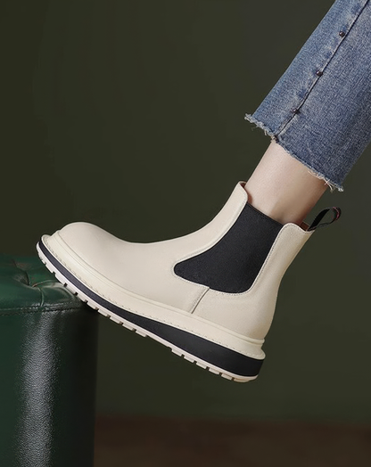 ♀本革／Bold Sole Chelsea Boots