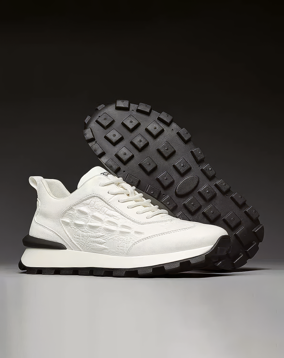 ♂♀本革／Exotic Leather Sneaker