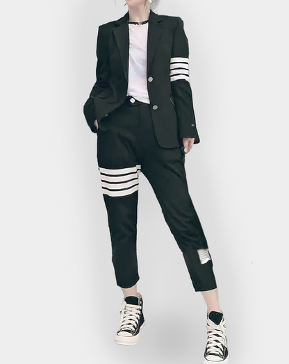 ♀Side Striped Suit