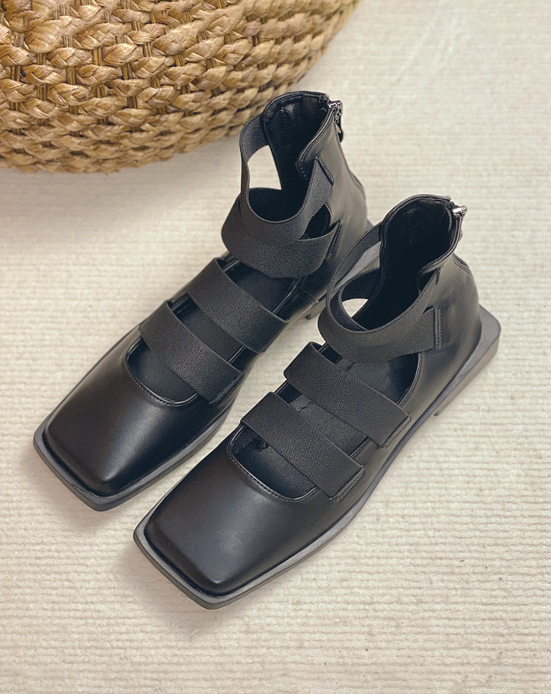 ♀Ankle Strap Square Toe Shoes