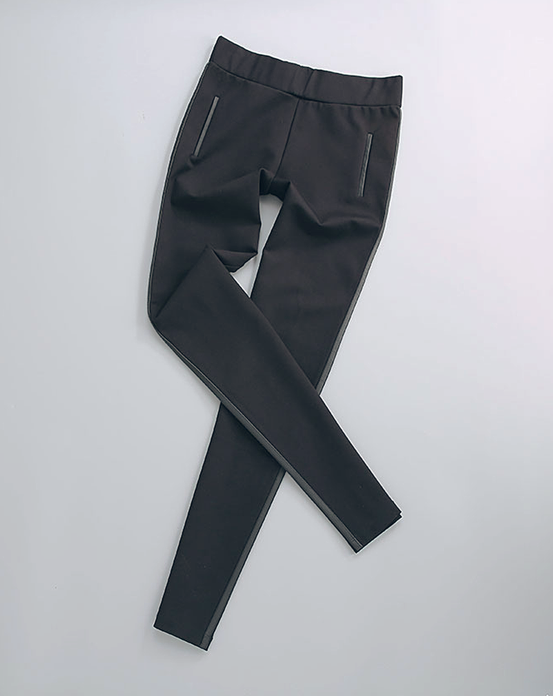 ♀Leather Line Stretch Pants